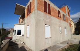 Two-storey house with a roof-top terrace, Split, Croatia for 300,000 €