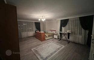 5-bedroom villa 700 m² in Büyükçekmece for 106,975,000 TRY