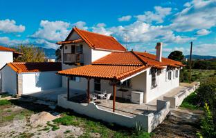 Two-storey house within walking distance from the sea in Peloponnese, Greece for 410,000 €