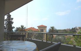 Two-bedroom apartment with a sea view in Sanremo, Liguria, Italy for 390,000 €
