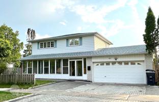 9-bedroom house in Scarborough for C$2,200,000