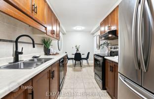 13-bedroom house in Scarborough for C$1,294,000