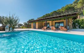 5-bedrooms townhome 585 m² in Begur, Spain for 1,900,000 €