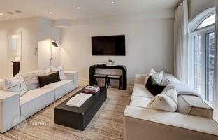 8-bedroom house in York for C$2,209,000