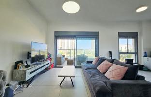 2-bedroom apartment in new building 119 m² in Center District for $825,000