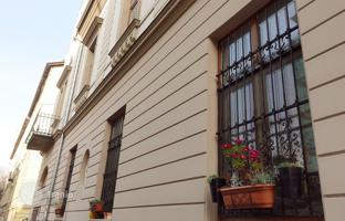 Two-level apartment with a terrace and a private entrance in a renovated historic building with a garden, district I, Budapest, Hungary for 1,000,000 €