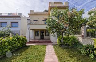 4-bedroom house 274 m² in Barcelona for 2,000,000 €