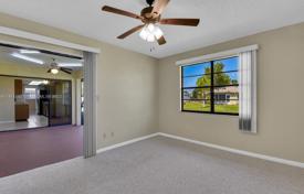 Townhome – Cape Coral, Florida, USA for $330,000