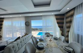 4-bedrooms villa 250 m² in Alanya, Turkey for $503,000