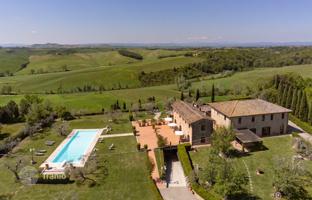 14-bedroom country house 914 m² in Castelnuovo Berardenga for 2,600,000 €