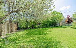 14-bedroom house in North York for C$2,214,000
