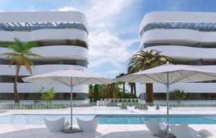 2-bedroom penthouse 175 m² in Guardamar del Segura for 375,000 €