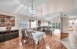3-bedroom apartments in condo 166 m² in Tamarac for $325,000