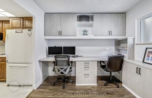9-bedroom apartment in North York for C$1,045,000