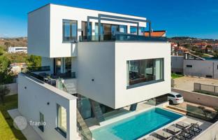 4-room house 420 m² in Medulin for 2,250,000 €