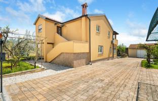 5-room house 300 m² in Porec for 699,000 €