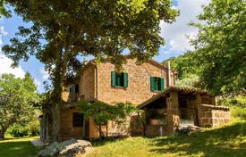 Exclusive estate with swimming pool and helipad, Orvieto, Italy. Price on request
