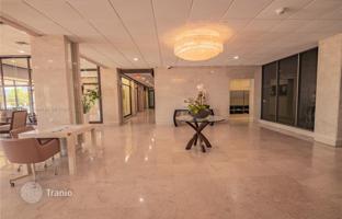 1-bedroom apartments in condo 71 m² in Sunny Isles Beach for $315,000