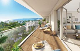 Three-bedroom new apartment with a large balcony not far from the sea in Saint-Laurent-du-Var, Cote d'Azur, France for 770,000 €