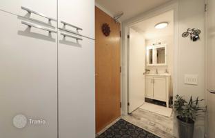 3-bedroom apartment in The Queensway for C$833,000