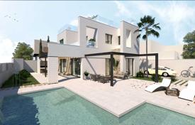 New furnished villa with a pool in San Pedro del Pinatar, Murcia, Spain for 579,000 €