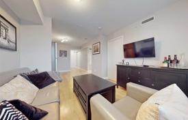 Apartment – Dupont Street, Old Toronto, Toronto,  Ontario,   Canada for C$664,000