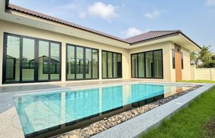 3-bedroom villa 200 m² in Pattaya for $313,000