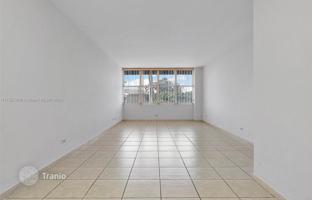 2-bedroom apartments in condo 95 m² in Miami for $305,000