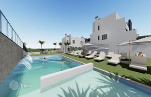 2-bedroom apartment 81 m² in Cox for 223,000 €
