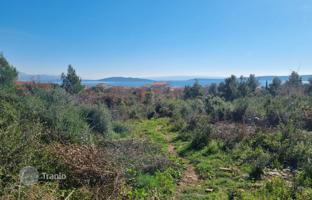 Land plot 7,600 m² in Kaštel Novi for 1,143,000 €