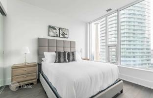 1-bedroom apartment in York Street for C$998,000