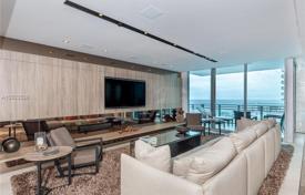 Furnished flat with ocean views in a residence on the first line of the beach, Hollywood, Florida, USA for $2,350,000