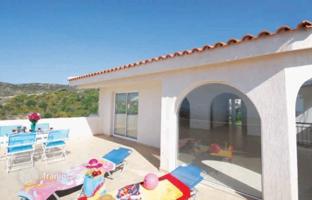 5-bedroom cottage 247 m² in Tala for 1,250,000 €