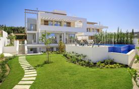 Exclusive villa on the coast for 2,201,000 €