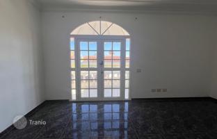 6-bedroom villa 220 m² in El Salobre for 800,000 €