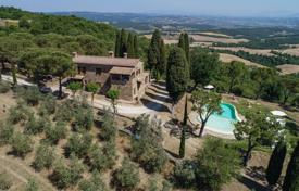 Estate for sale in Tuscany with 50 hectars land for 3,900,000 €