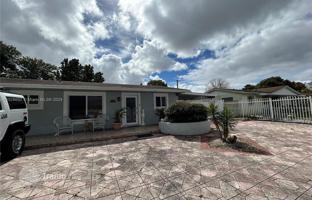 3-bedroom house 282 m² in Miami Gardens for $550,000