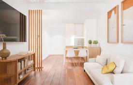 Comfortable apartment with a balcony in a prestigious area, Porto, Portugal for 504,000 €