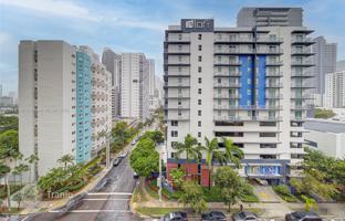 2-bedroom apartments in condo 95 m² in Miami for $590,000