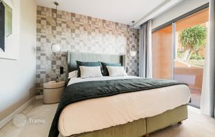 4-bedroom apartment 290 m² in Nueva Andalucia for 3,249,000 €