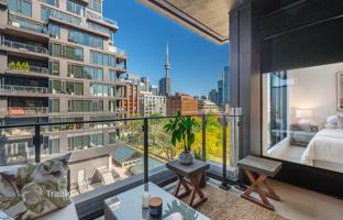 4-bedroom apartment in Richmond Street West for C$996,000