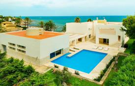 Luxury villa with panoramic views, 30 meters from the sea, with a terrace, swimming pool, gym and private garden, Dénia, Costa Blanca, Spain for 7,900 € per week