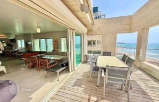 4-bedroom cottage 160 m² in Tel Aviv for $7,478,000