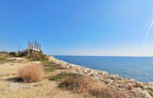 Land plot in Larnaca for 2,500,000 €