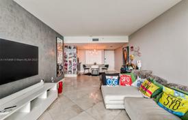 Condo – West Avenue, Miami Beach, Florida,  USA for $629,000