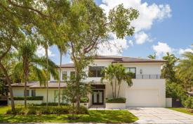 Luxury modern villa with a plot, a swimming pool, a garage and a terrace, Miami, USA for $2,850,000