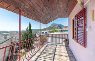 4-bedroom cottage 150 m² in Sutomore for 105,000 €