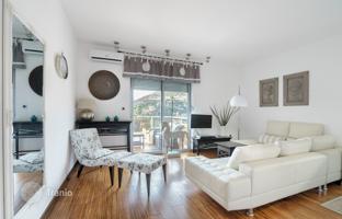 1-bedroom apartment 68 m² in Pržno for 210,000 €