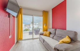 Sunny one-bedroom apartment in Costa Adeje, Tenerife, Spain for 274,000 €