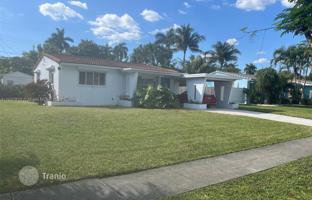 2-bedroom house 141 m² in Hollywood for $550,000